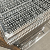 PVC coated iron welded wire mesh fence fence display rack storage rack mesh sheet can be customized